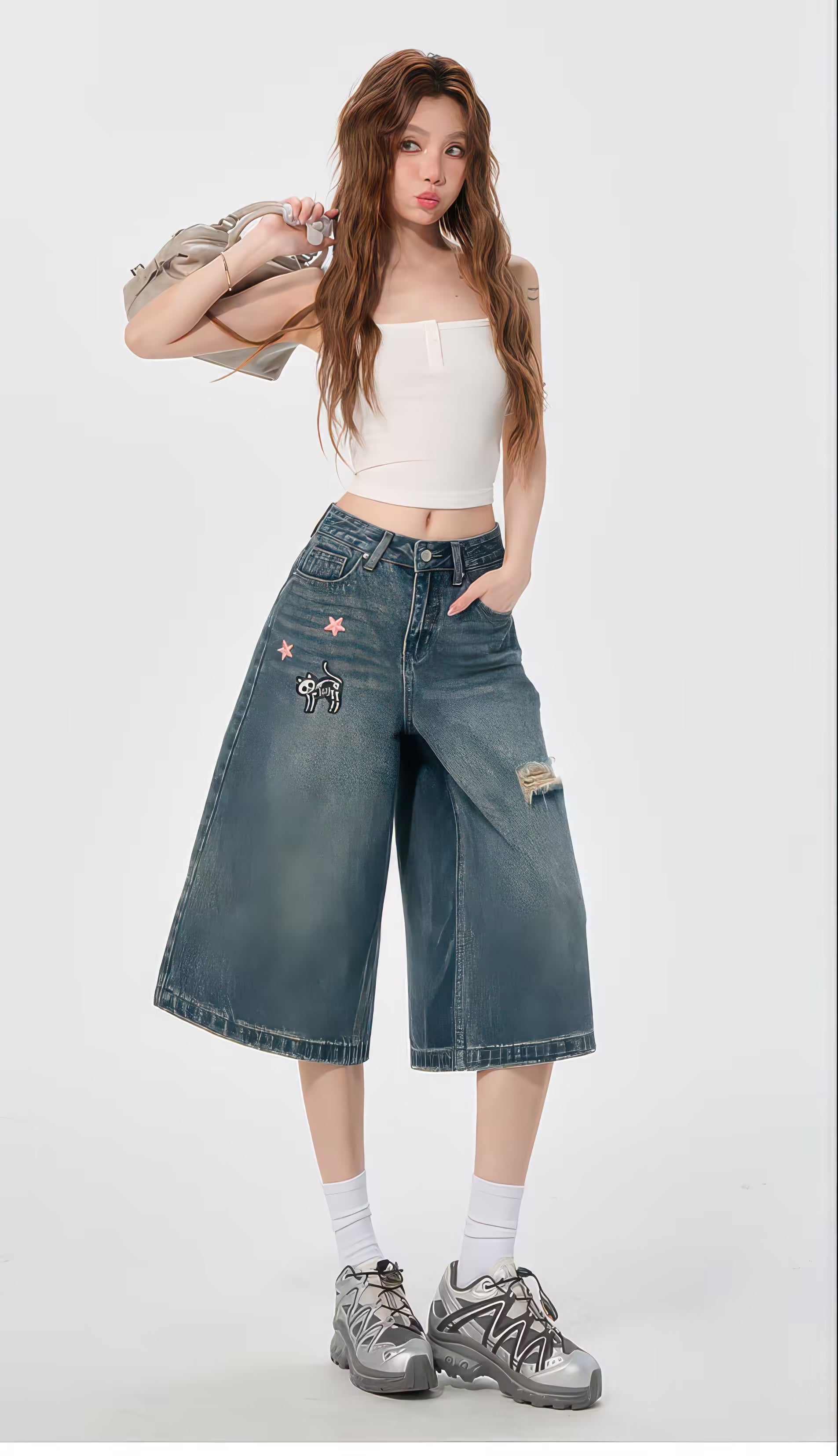 Blugi evazați "Funny Kitten" din denim cu patch pisică și stele, culotte pentru ținută casual