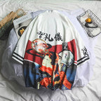 Chimono de femei cu imprimeu japonez. Kimono alb oversized cu geisha, evantaie si motive tradiționale, maneci largi