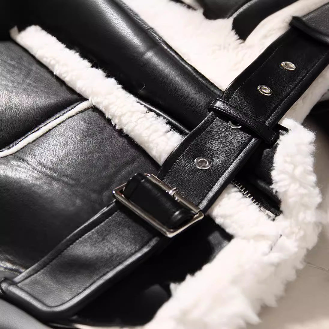 Geacă moto slim fit din fibră sintetică