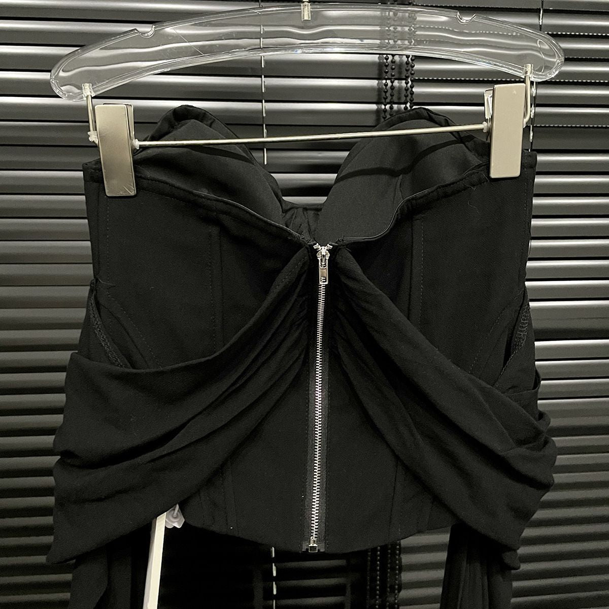 Bluză Cu Corset Și Umeri Goi
