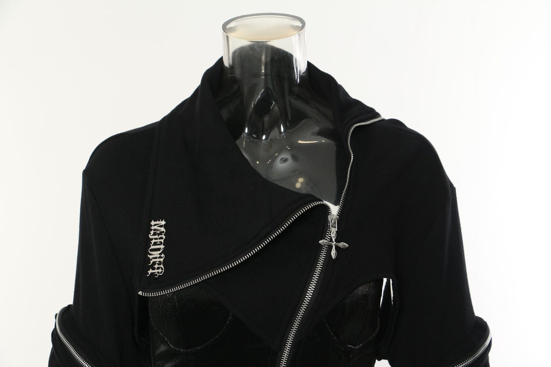 Hanorac cu fermoare și corset