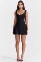 Rochie scurtă casual neagra AM Vision RO cu corset modelat bretele dantelate si fusta evazata