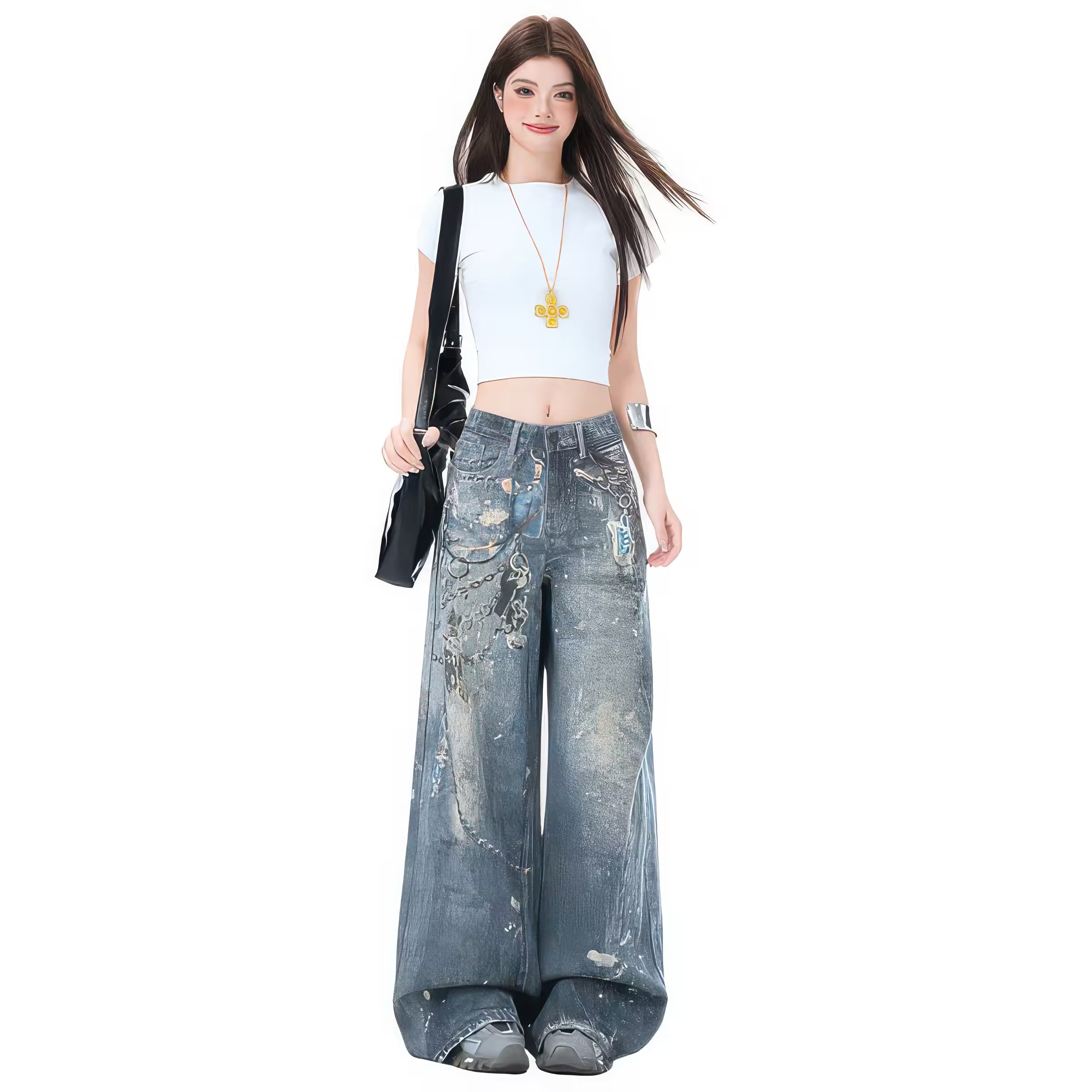 Model purtand Blugi largi cu impreimeu 3D CHAINS din denim evazat cu aspect uzat si buzunare