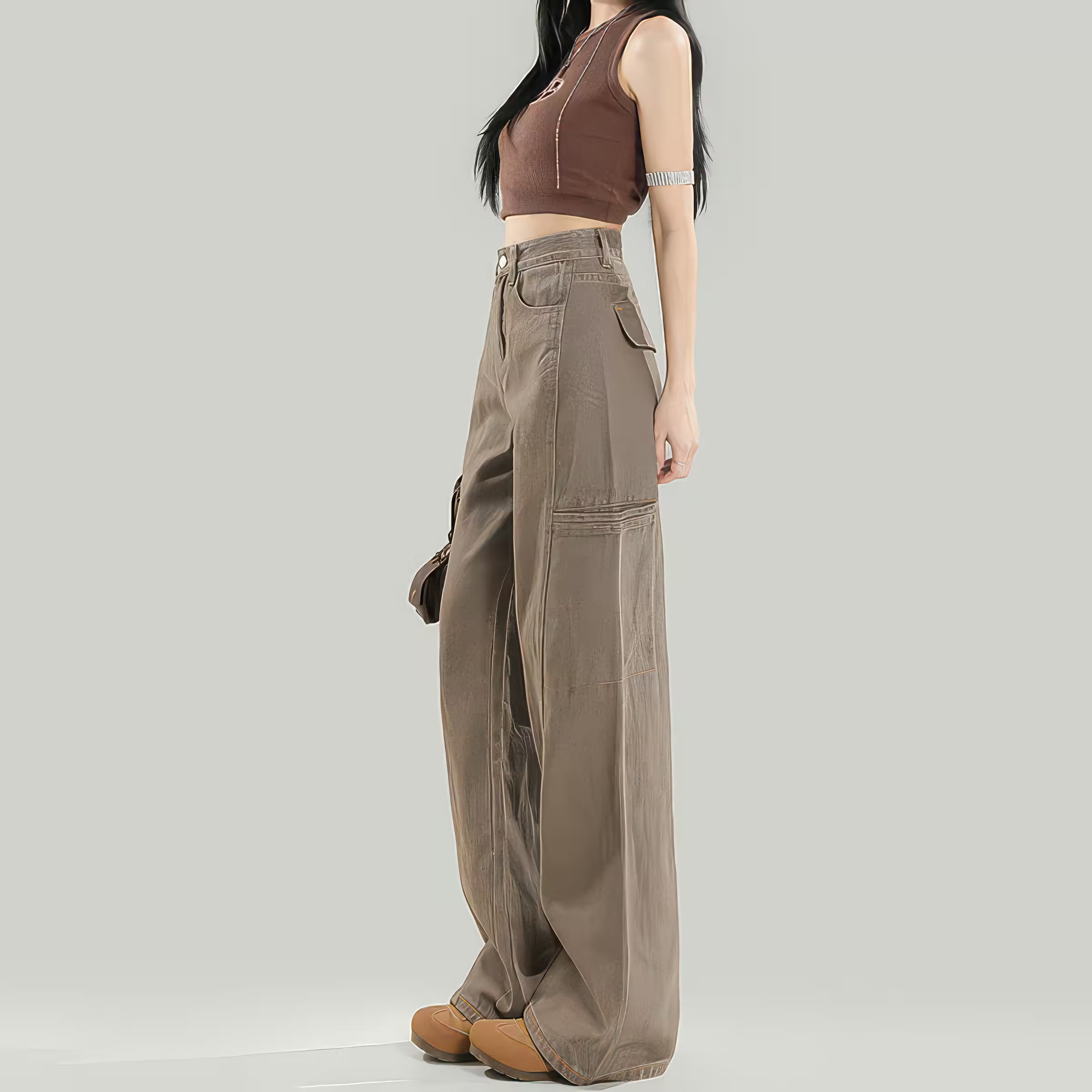 Model purtand Blugi largi "Green Coffee" AM Vision RO, talie inalta, buzunare laterale si croiala evazata