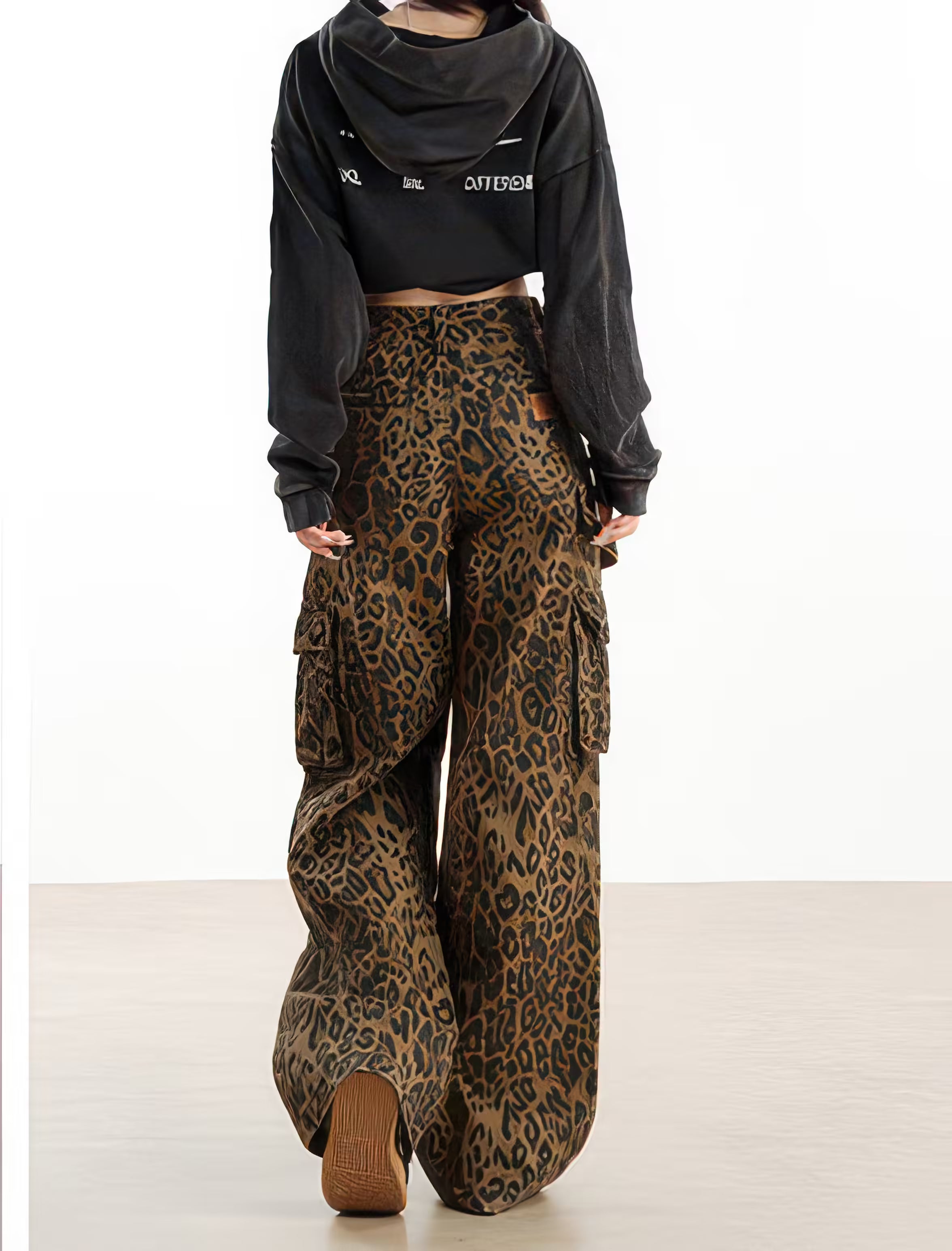 Pantaloni cu Animal Print