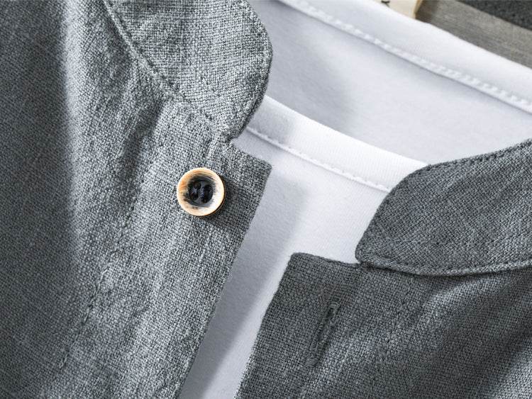 Cămașă tip cardigan din in gri cu nasturi din lemn și guler rotund pentru o ținută casual elegantă