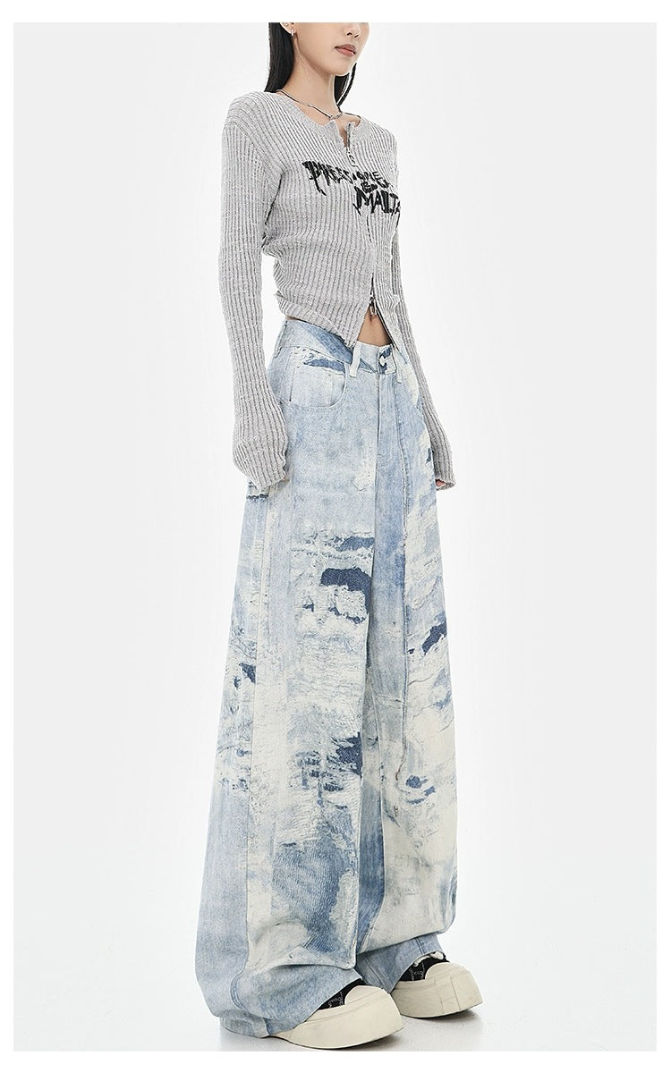 AM Vision RO Cloud Wash High Street Wide Leg Jeans in light blue with a relaxed fit and stylish look