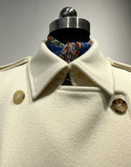 Close-up of Elara Wool Coat Cashmere X Mulberry Silk featuring a stylish collar and decorative buttons