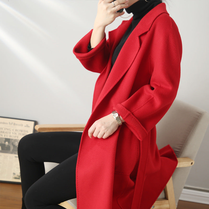 Eloane Elegant Ripple Wool Coat in vibrant red, perfect for stylish layering in cold weather