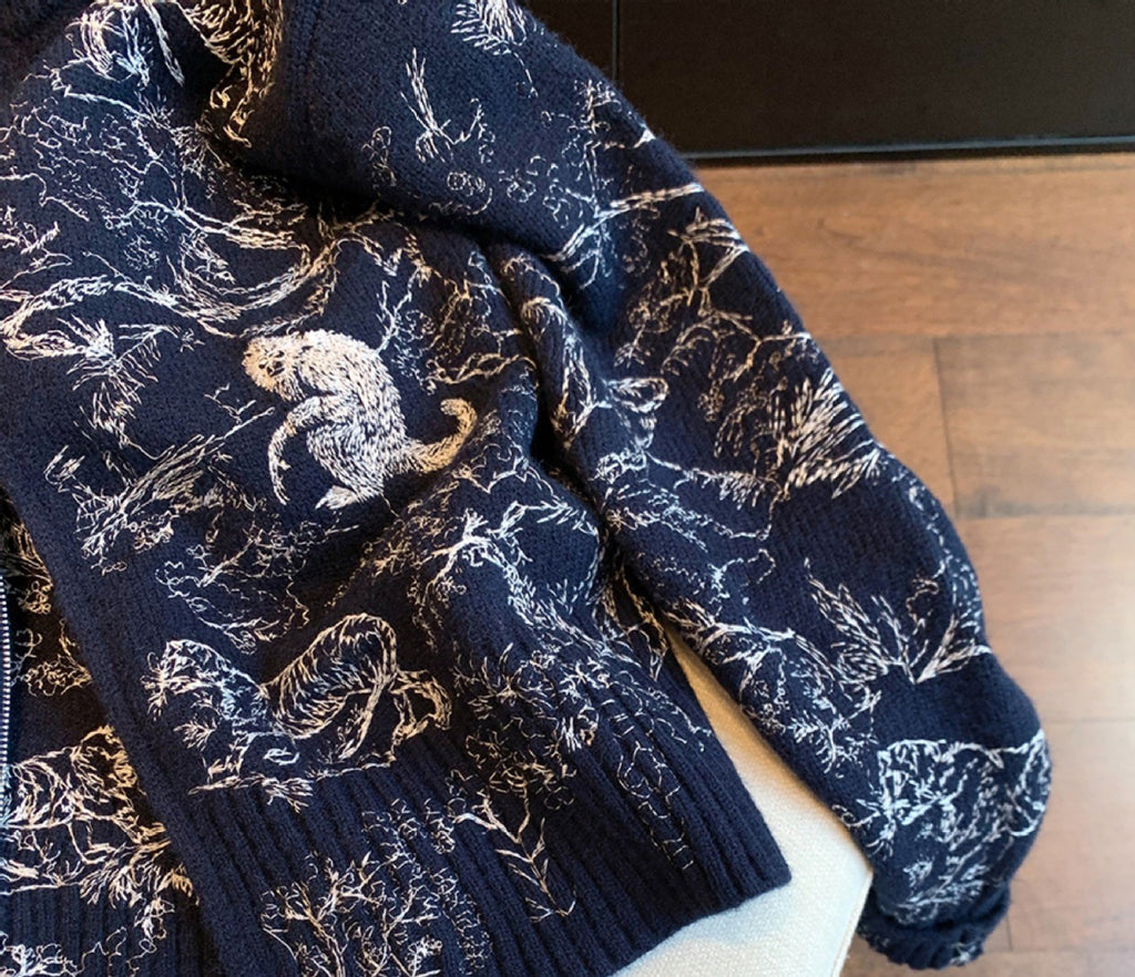 AM Vision RO Emblem Knit Zip Jacket in navy featuring an intricate animal pattern design