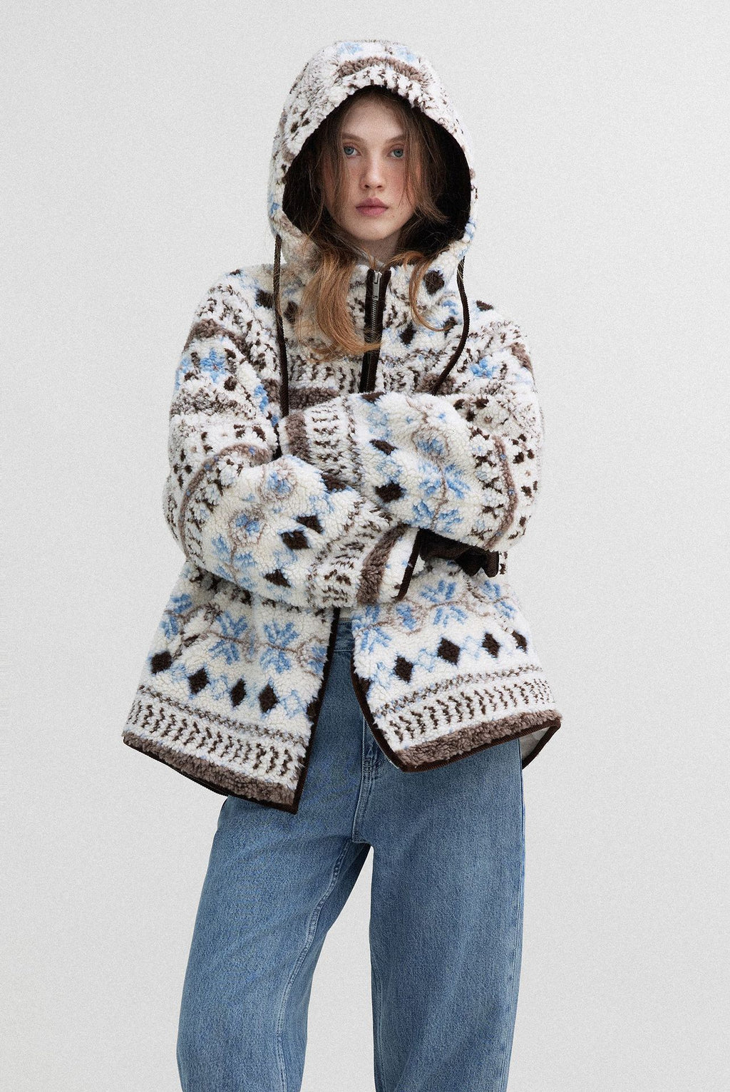 AM Vision RO Hooded Winter Jacquard Jacket in white with blue and brown patterns, perfect for cold weather