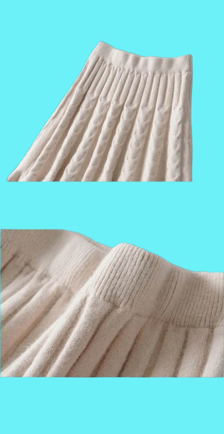 Cream Knitted Skirt with Cable Knit Design and Pleated Texture for Cozy, Stylish Wear