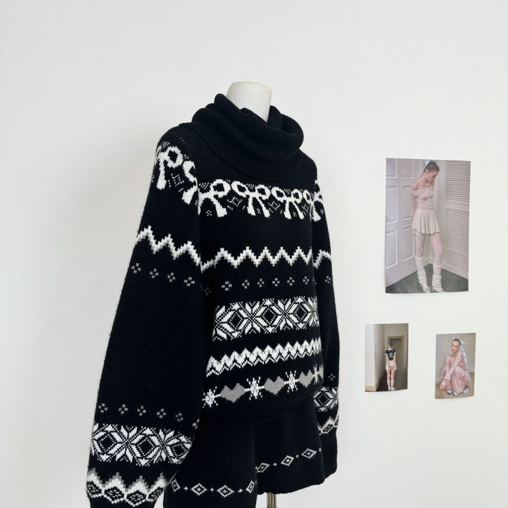 AM Vision RO Nordic Echo Knit Set featuring a cozy black sweater with intricate patterns