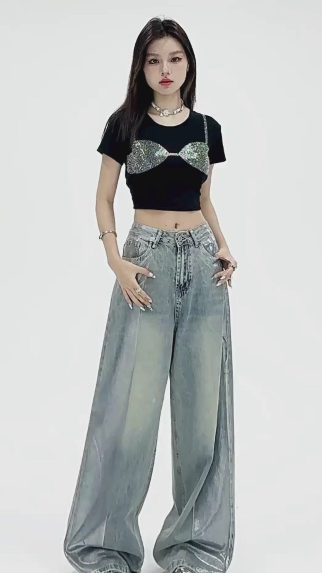 Shiny effect trousers