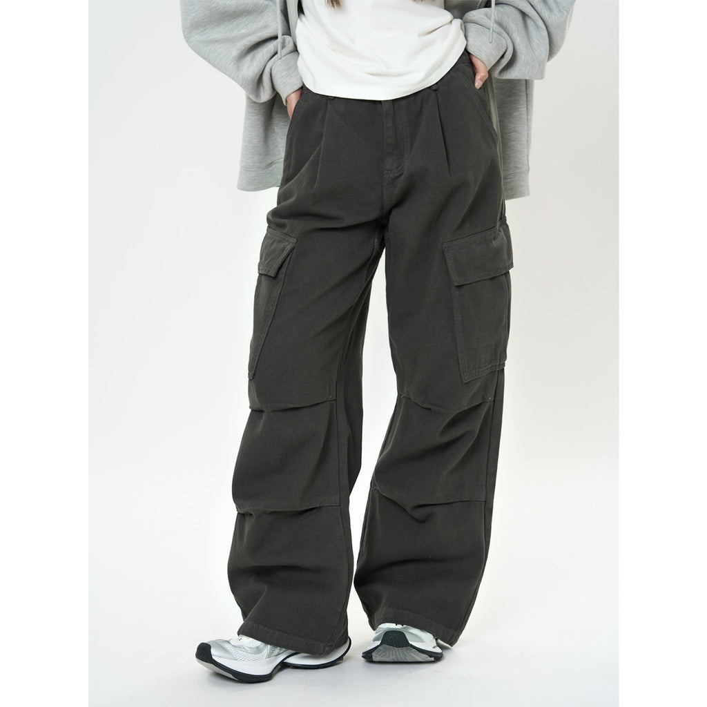 Retro Cargo Pocket Wide Leg Denim Pants in dark color with stylish pockets and relaxed fit