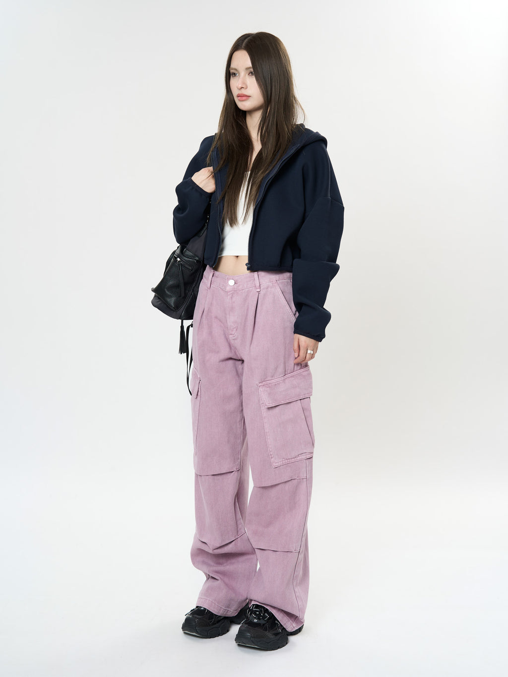 AM Vision Retro Cargo Pocket Wide Leg Denim Pants in Light Pink for a Trendy Casual Look