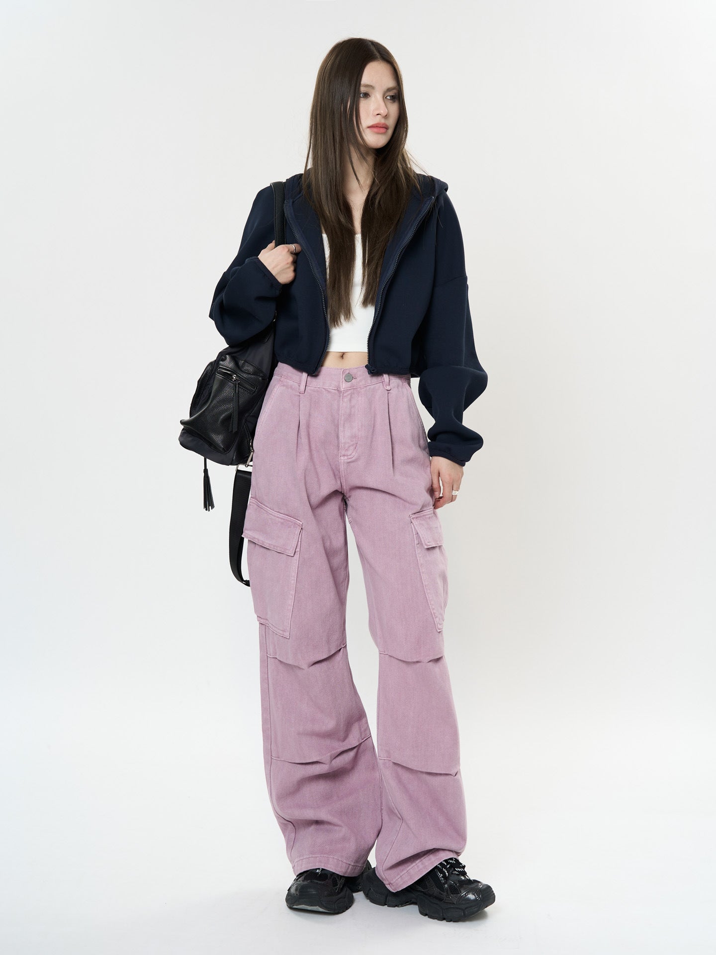 AM Vision RO Retro Cargo Pocket Wide Leg Denim Pants in pink with a casual outfit