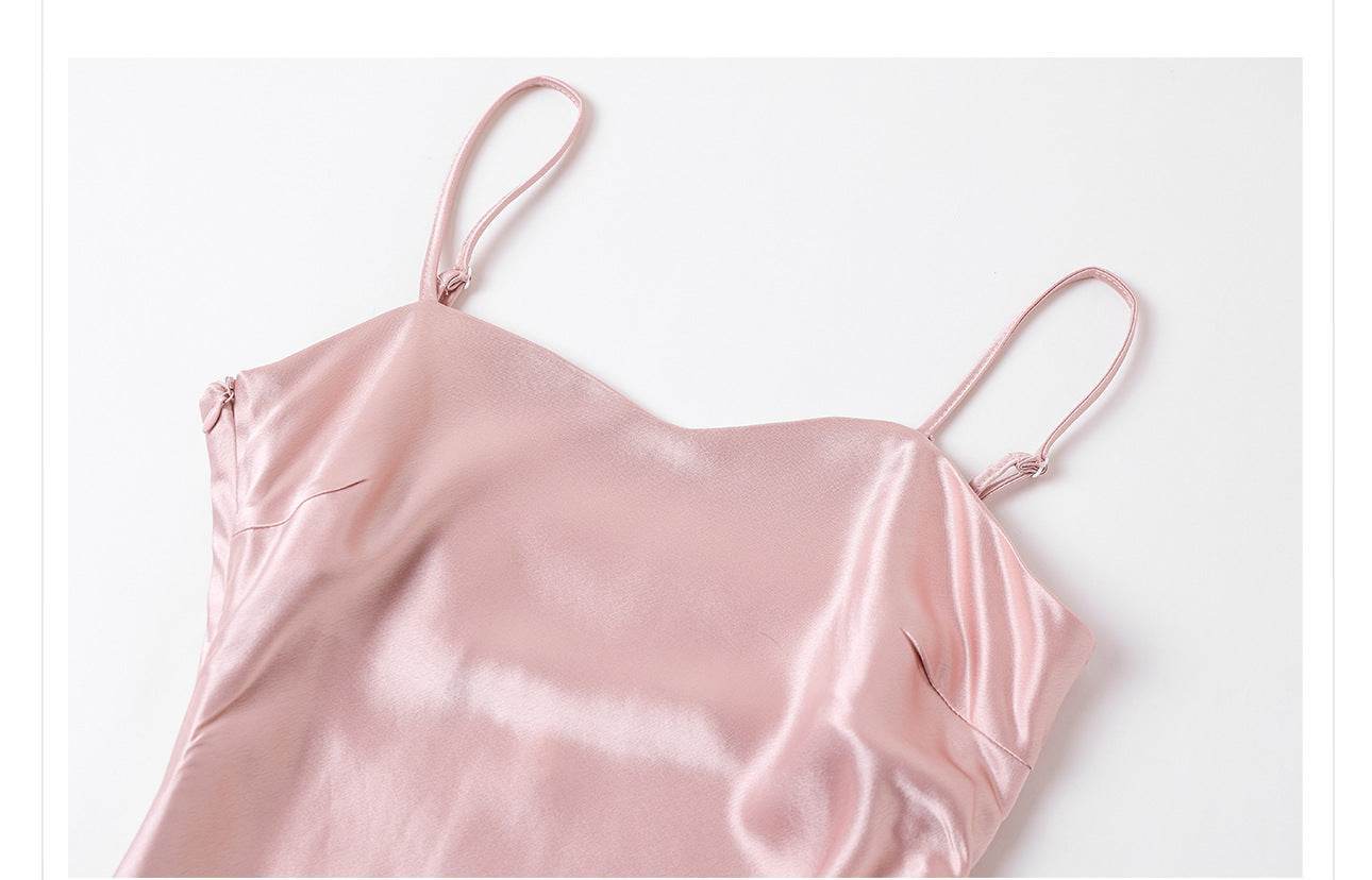 Rochie Satinată Slip Dress roz pal cu bretele subțiri din material lucios și fin
