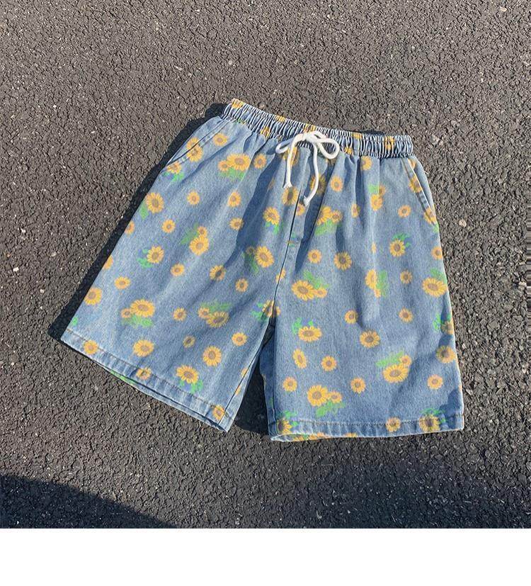  summer streetwear floral shorts featuring a fun sunflower pattern on denim fabric