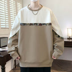 Casual AM Vision RO Sweater in Various Colors with Embroidered Bear Detail and Stylish Design