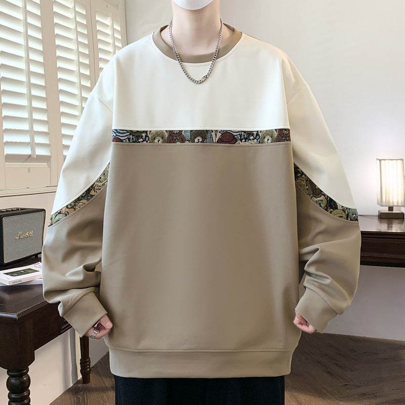 Casual AM Vision RO Sweater in Various Colors with Embroidered Bear Detail and Stylish Design