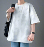 Tricou cu detalii minimaliste alb oversized pentru bărbați cu mâneci scurte și design simplu