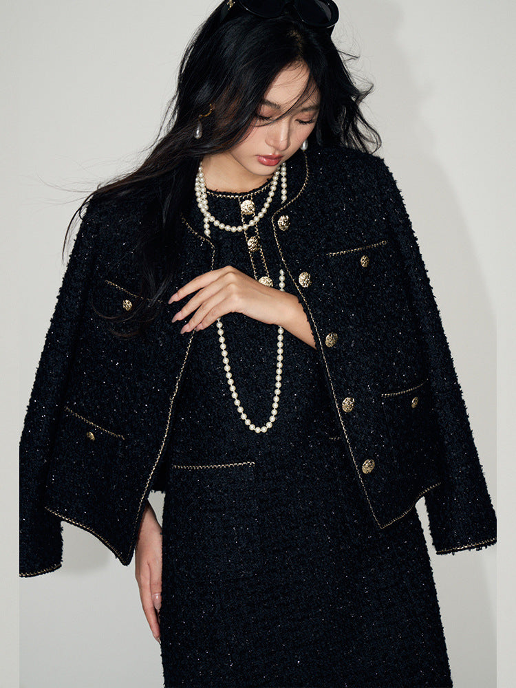 Elegant AM Vision RO Tweed Short Wool Jacket in black with pearl embellishments and gold buttons