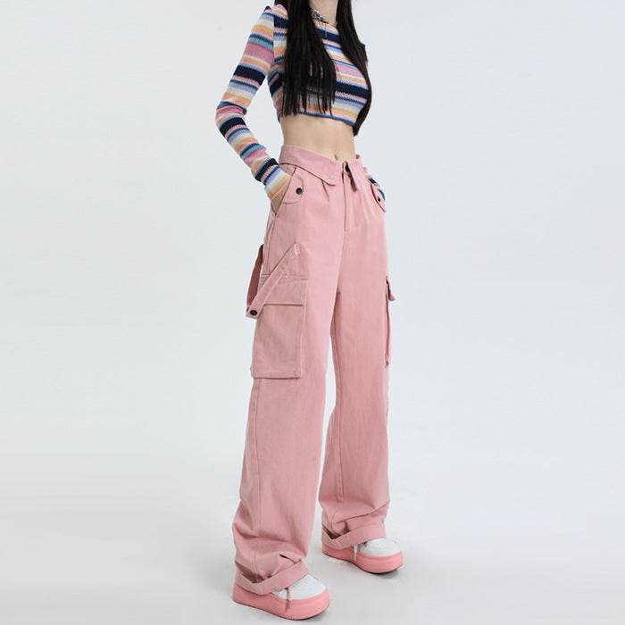 Model purtand Pantaloni Cotton Candy Cargo roz pal largi cu buzunare laterale si cordon