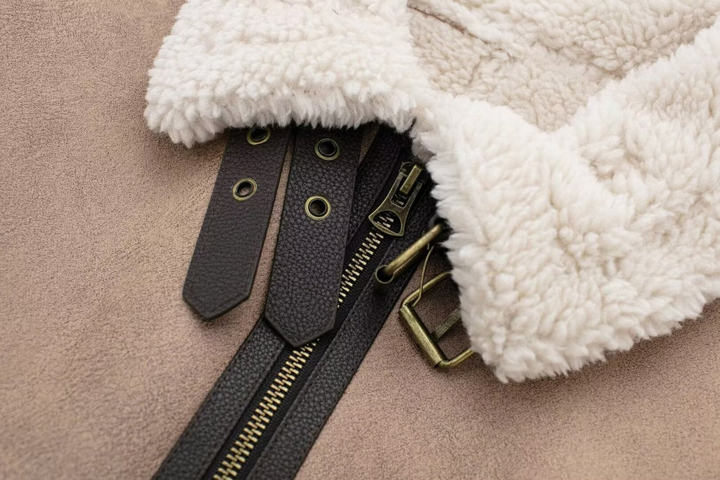 Close-up of the zipper detail on a Women Retro Motorcycle Style Short Fur Jacket showcasing the soft lining