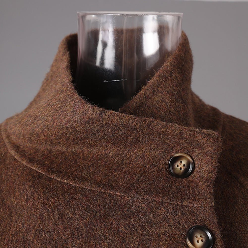 Stylish AM Vision RO Wool Jacket with a high collar and button detail for warmth and elegance